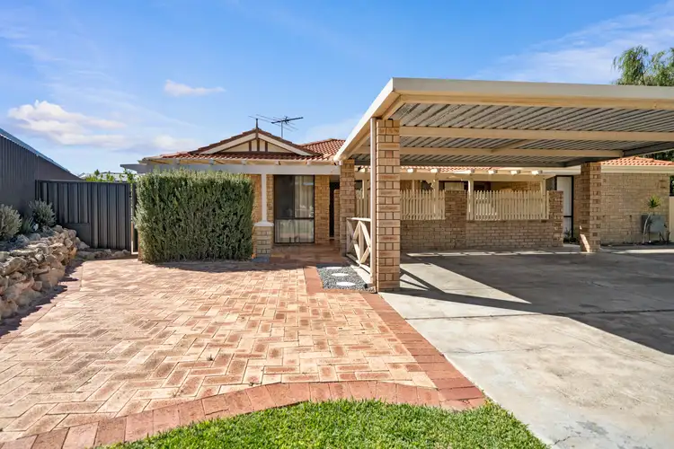 7B Albatross Court, Heathridge WA 6027