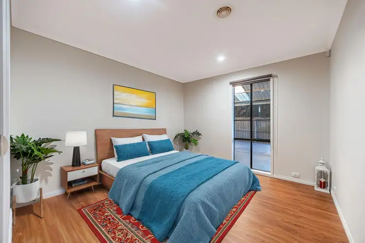Sixth view of Homely house listing, 15 Masters Circuit, Roxburgh Park VIC 3064