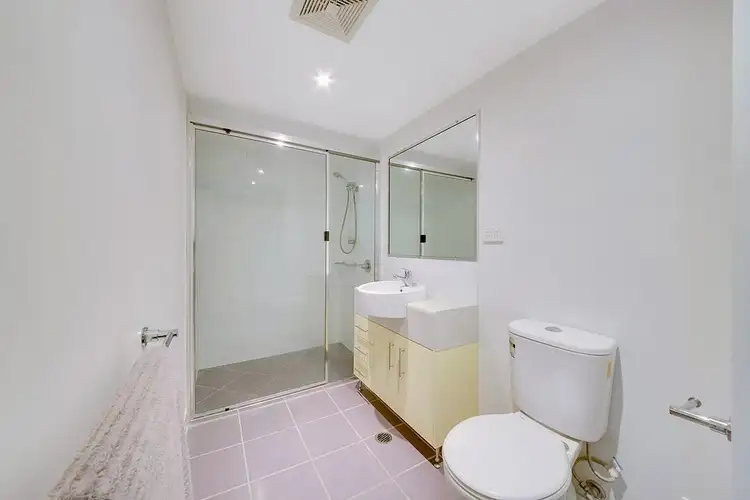 Fifth view of Homely unit listing, 4/24 Kent Street, West Gladstone QLD 4680