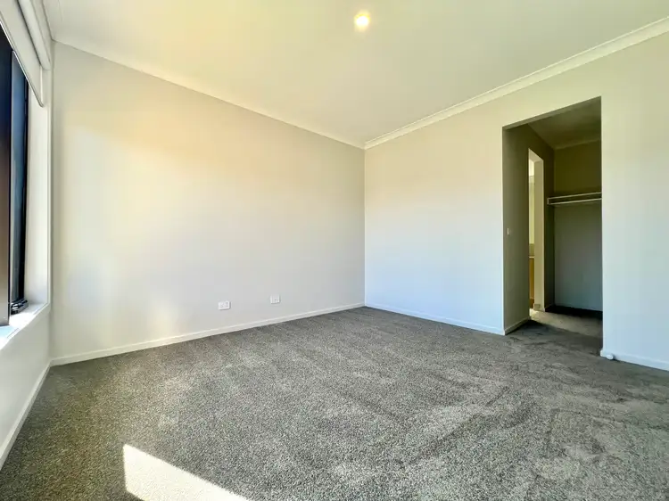 Second view of Homely house listing, 31 Delta Drive, Armstrong Creek VIC 3217