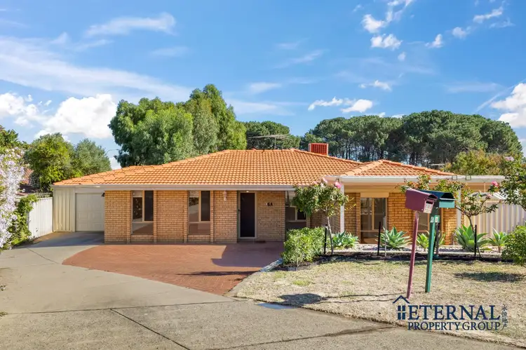 6A Moseley Hill, Kardinya WA 6163