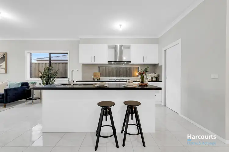 Sixth view of Homely house listing, 8 JUGGLER GROVE, Botanic Ridge VIC 3977