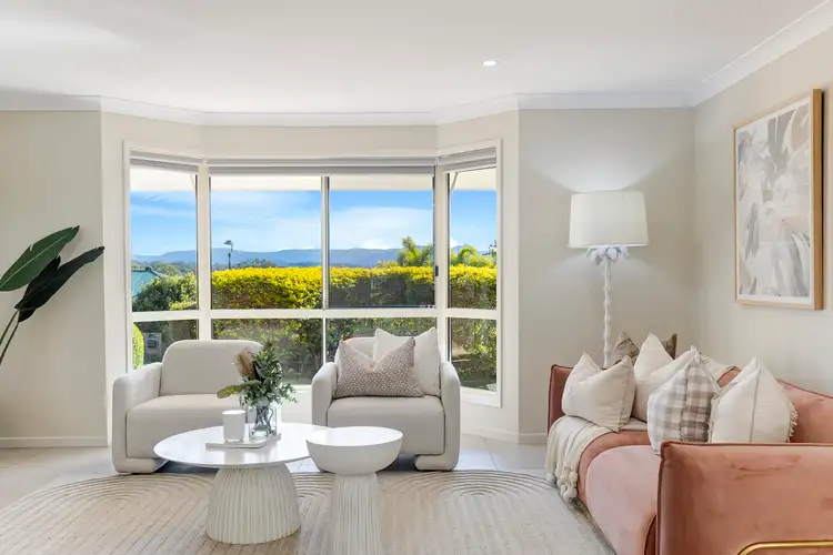 12 Flinders Way