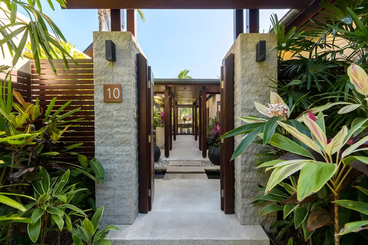 10 Bale Drive, Port Douglas QLD 4877