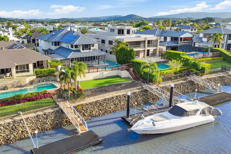 41 Ferrymans Court, Helensvale QLD 4212