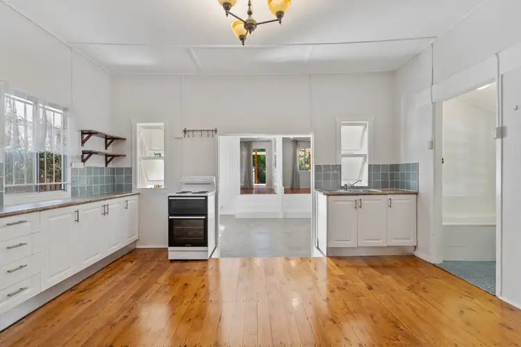 Fourth view of Homely house listing, 8 CHATHAM ST, Margate QLD 4019