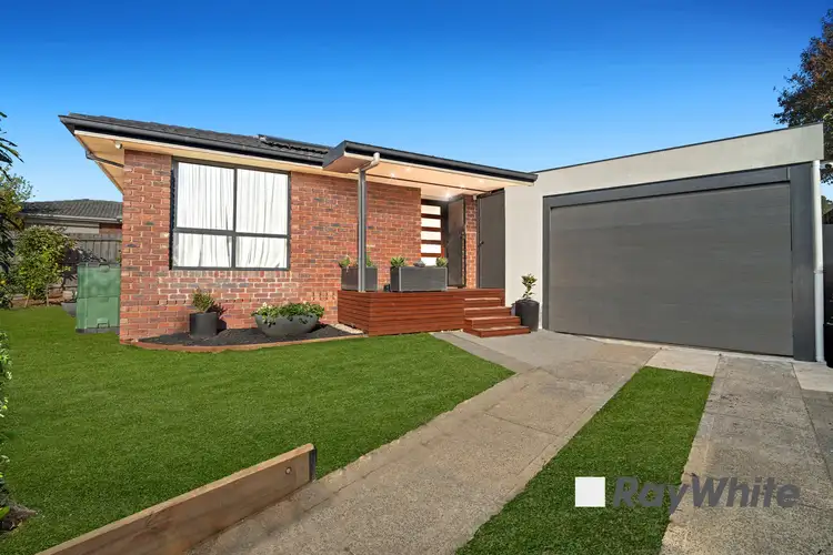 8 Darling Way, Narre Warren VIC 3805