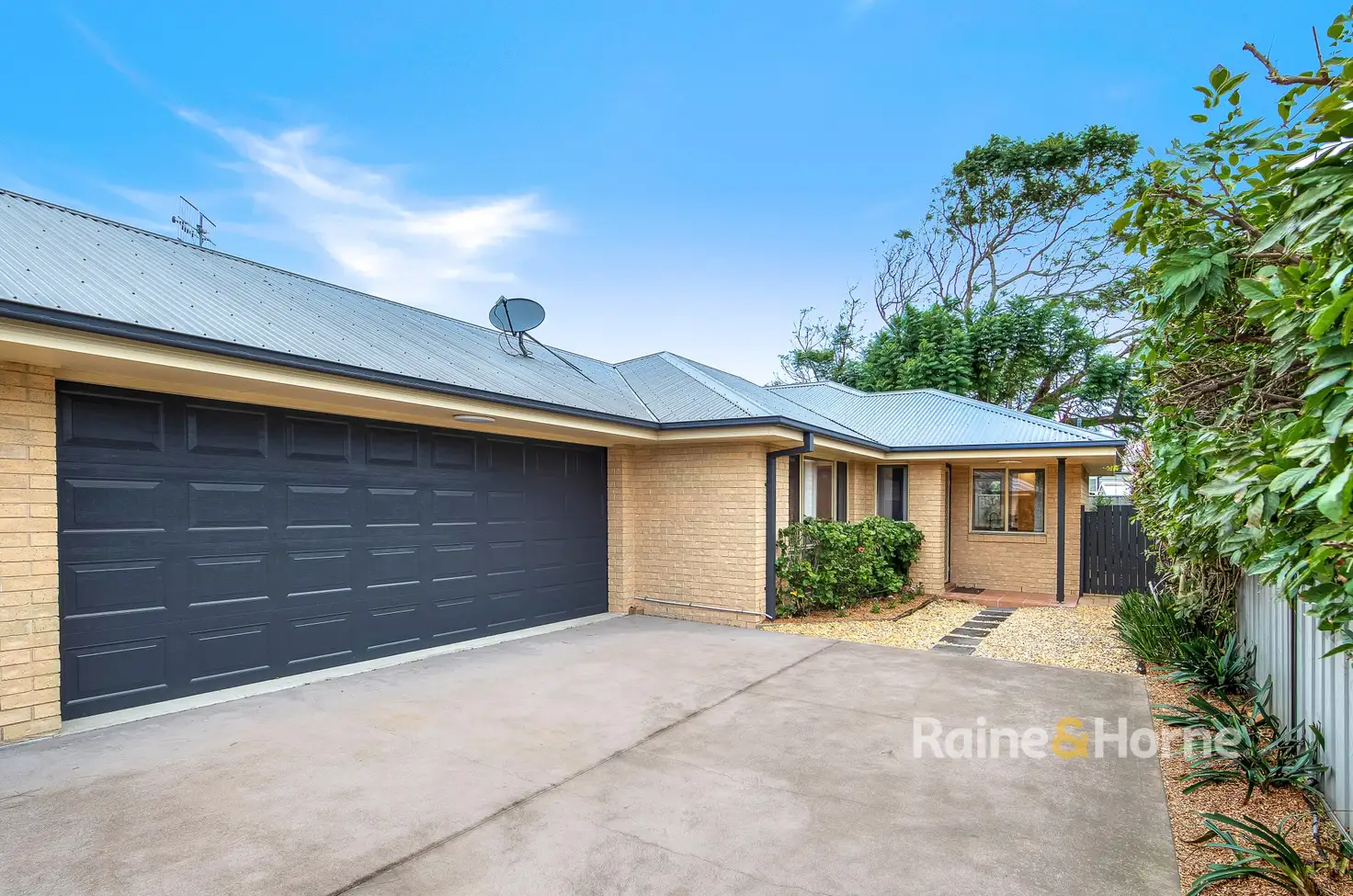 Main view of Homely villa listing, 2/87 Booker Bay Road, Booker Bay NSW 2257