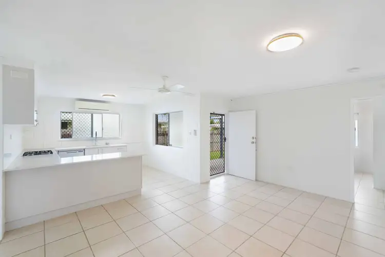 Fifth view of Homely semi-detached listing, 2/16 Kauri Street, Manoora QLD 4870