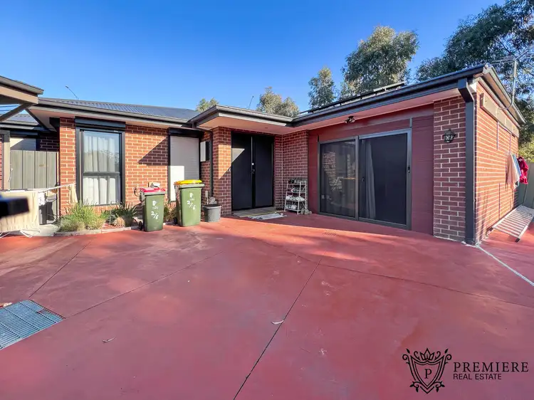 Second view of Homely house listing, 2/6 Steele Court, Cranbourne North VIC 3977