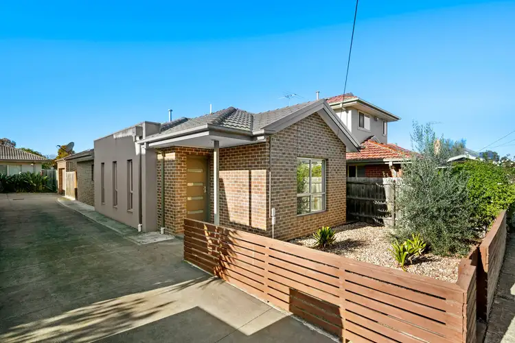 Main view of Homely unit listing, 2/2 Aberdeen Street, Reservoir VIC 3073