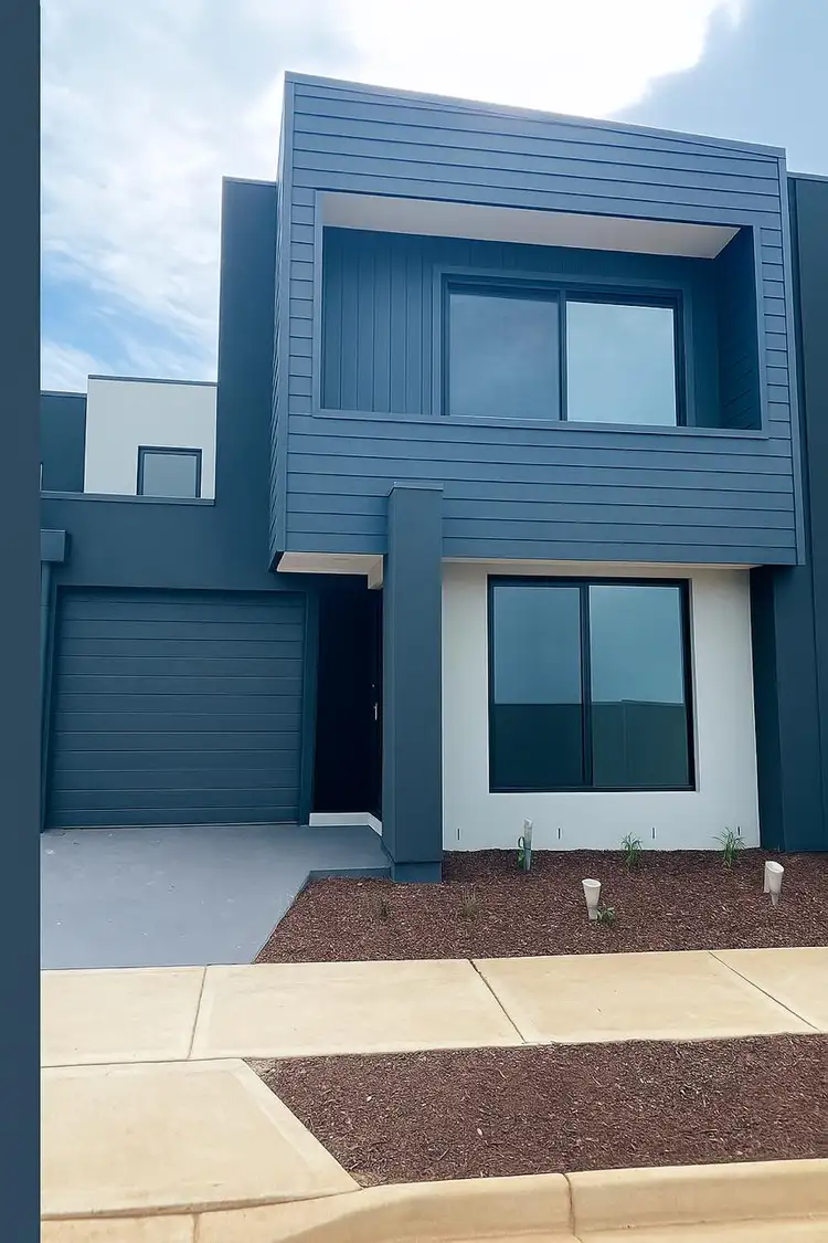 97 Shelterbelt Avenue, Weir Views VIC 3338