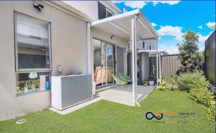 Fifth view of Homely townhouse listing, 6 Crouch Glade, Riverstone NSW 2765