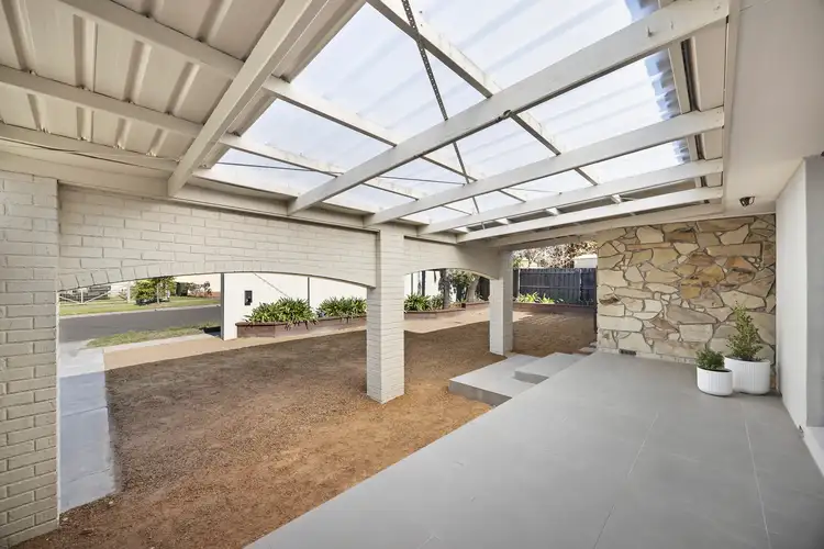 Second view of Homely house listing, 40 Blaxland Drive, Sunbury VIC 3429