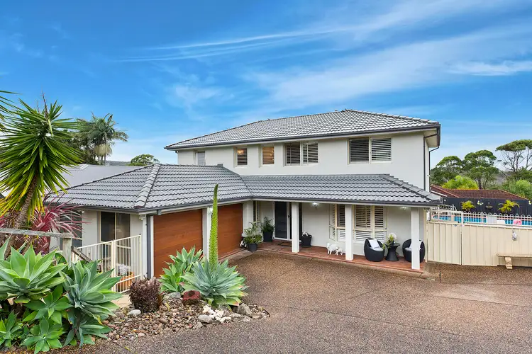5 Walch Avenue, Bateau Bay NSW 2261