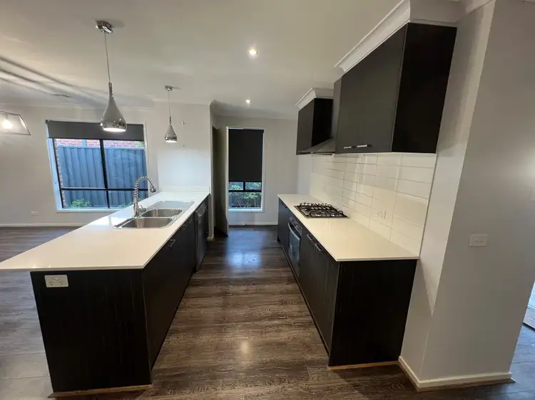 Fourth view of Homely house listing, 7 Firecrest Road, Manor Lakes VIC 3024
