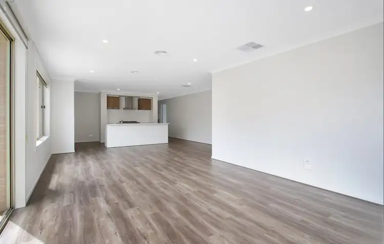 Third view of Homely house listing, 27 Glenwood Boulevard, Baranduda VIC 3691