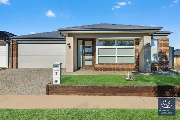 3 Selbourne Street, Strathtulloh VIC 3338