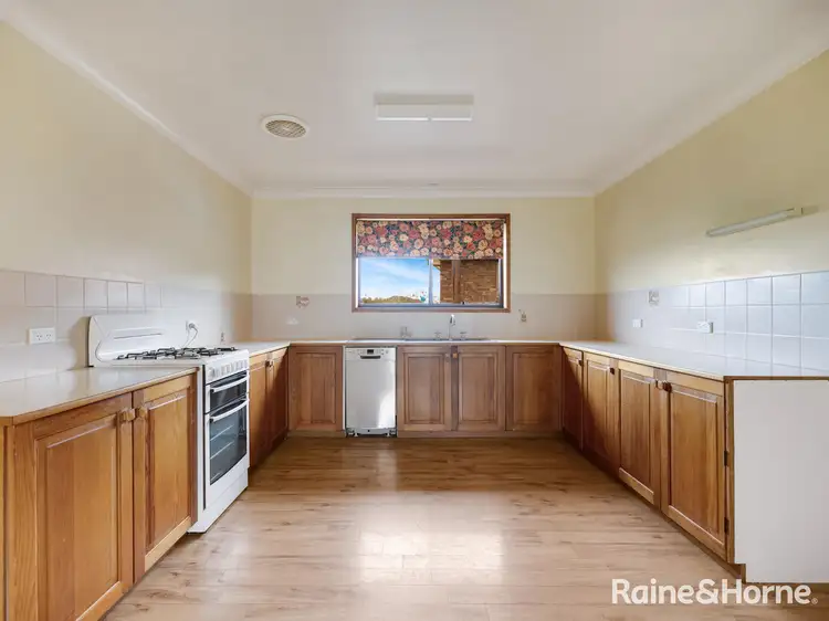 Fifth view of Homely house listing, 18 Scott Place, Kelso NSW 2795