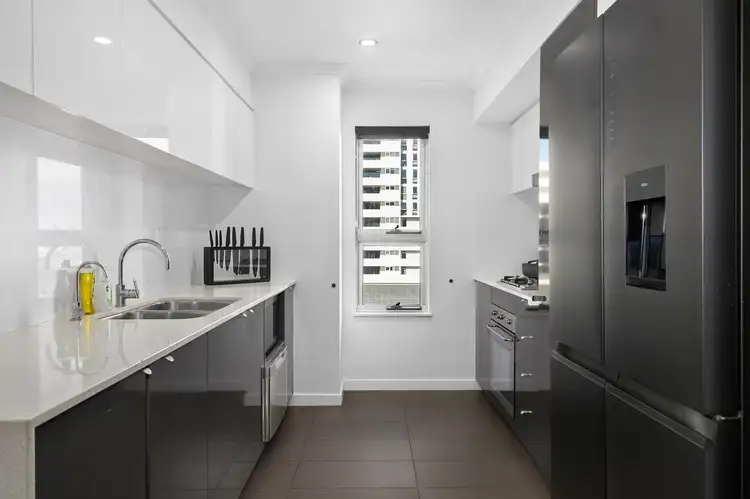 Fourth view of Homely unit listing, 1704/67 Linton Street, Kangaroo Point QLD 4169