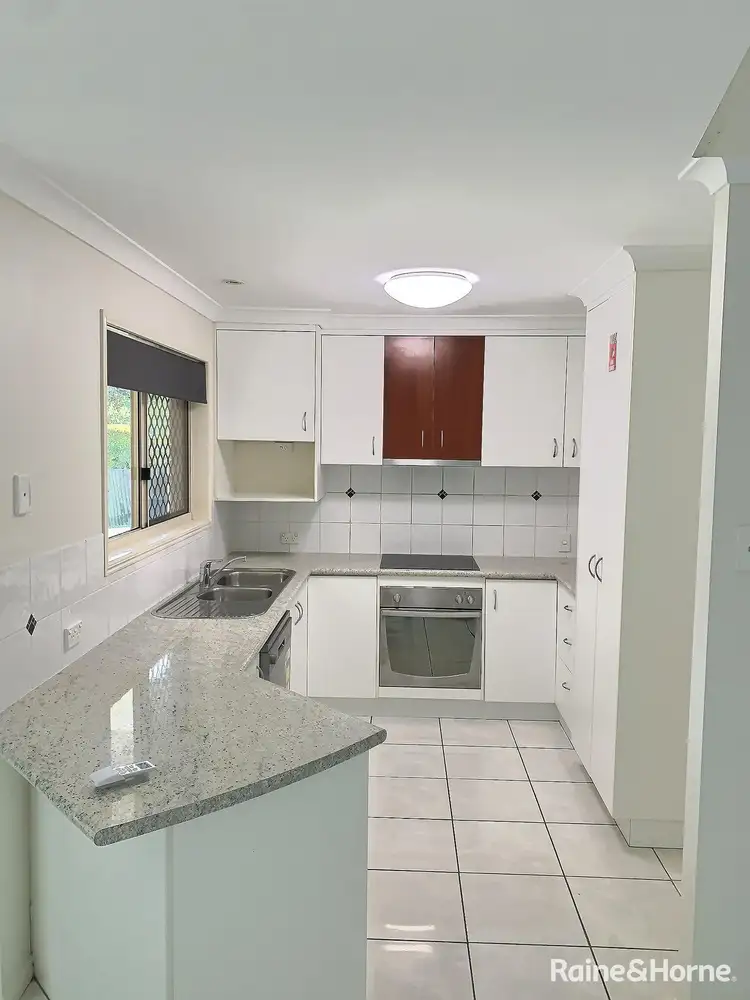 Fourth view of Homely semi-detached listing, 2/20 Reinaerhoff Crescent, Glen Eden QLD 4680