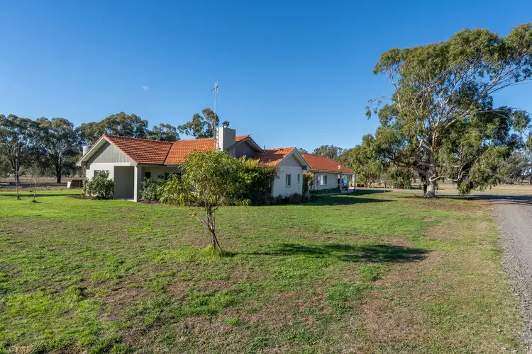 16 Hills Road, Pranjip VIC 3666
