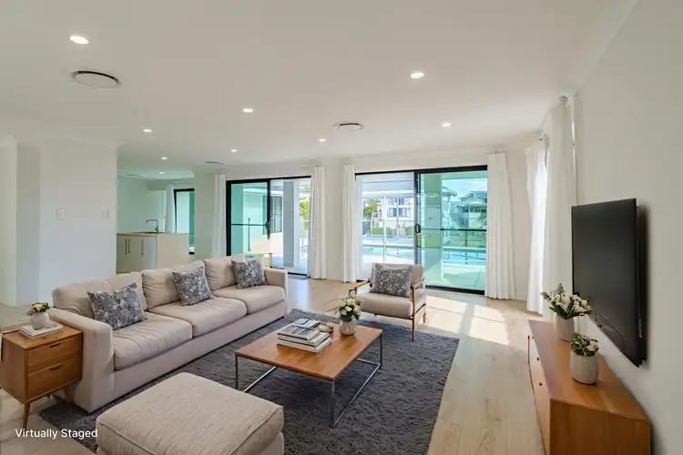 14 MacKay Close, Bundall QLD 4217