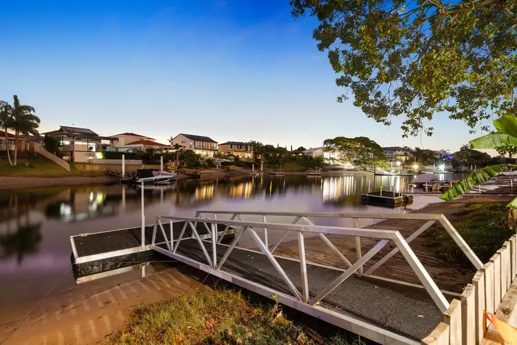 14 MacKay Close, Bundall QLD 4217