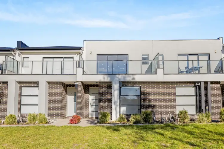 9/12 Northside Drive, Wollert VIC 3750
