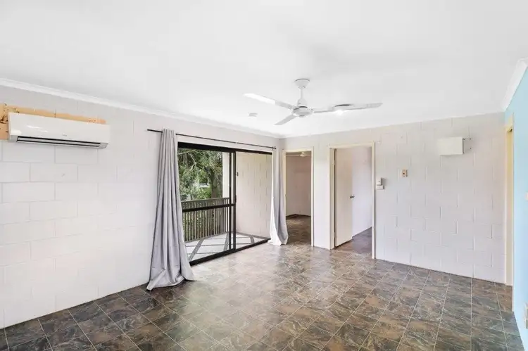 Fourth view of Homely unit listing, 7/7 Vivian Close, Westcourt QLD 4870
