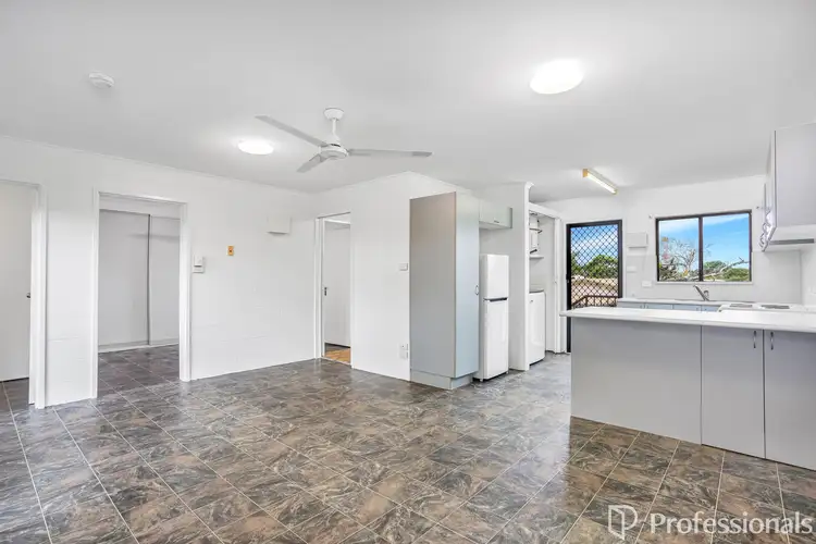 Fifth view of Homely unit listing, 7/7 Vivian Close, Westcourt QLD 4870