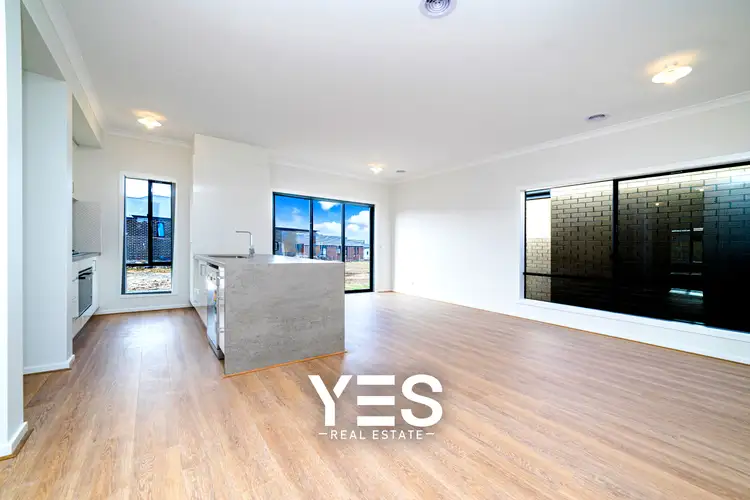 Second view of Homely house listing, 21 Vilana Drive, Sunbury VIC 3429