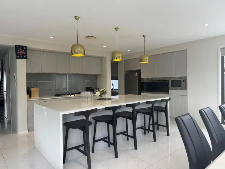 263 Benowa Road, Benowa QLD 4217