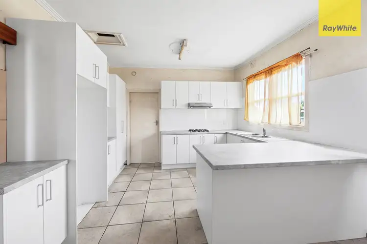 Fourth view of Homely house listing, 8 Leonard Avenue, St Albans VIC 3021