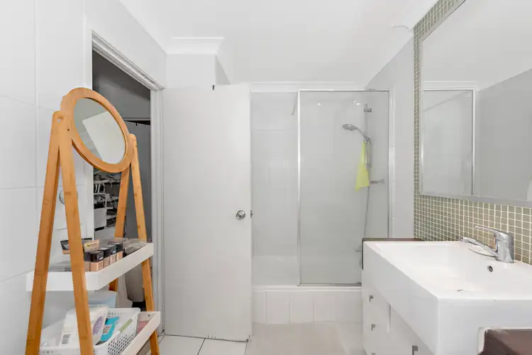 Sixth view of Homely unit listing, 7/37-41 Markwell Avenue, Surfers Paradise QLD 4217