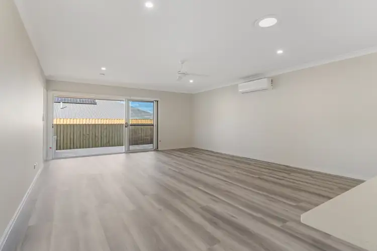 Second view of Homely house listing, 4 Penelope Way, Belivah QLD 4207