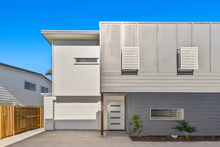 1/15B Symphony Ave, Strathpine QLD 4500