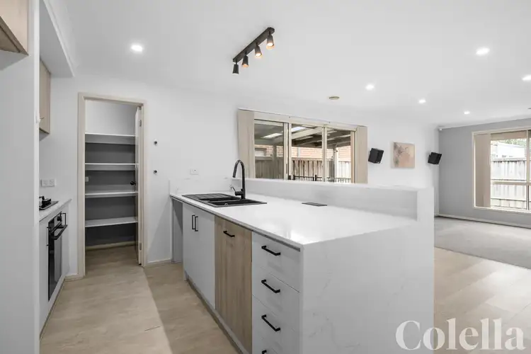 Main view of Homely house listing, 5 Elmsford Crescent, Cranbourne West VIC 3977