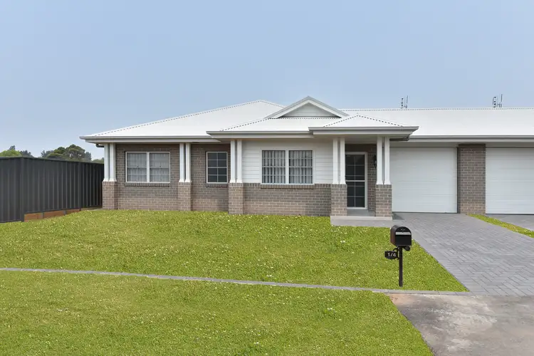 1/4 Heddon Street, Kurri Kurri NSW 2327