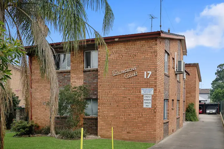 Main view of Homely unit listing, 2/17 Hemming Street, Penrith NSW 2750