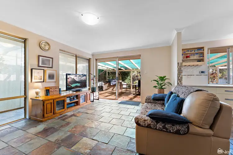Sixth view of Homely house listing, 18 Bothe Court, Seville Grove WA 6112
