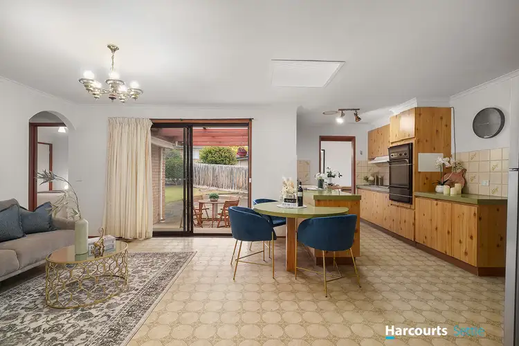 Sixth view of Homely house listing, 3 Benalla Close, Endeavour Hills VIC 3802
