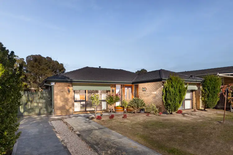 12 Mudie Avenue, Sunbury VIC 3429
