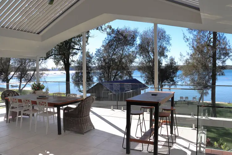 70 Cove Boulevard, North Arm Cove NSW 2324