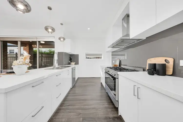Fifth view of Homely house listing, 46 Peninsula Crescent, Craigieburn VIC 3064