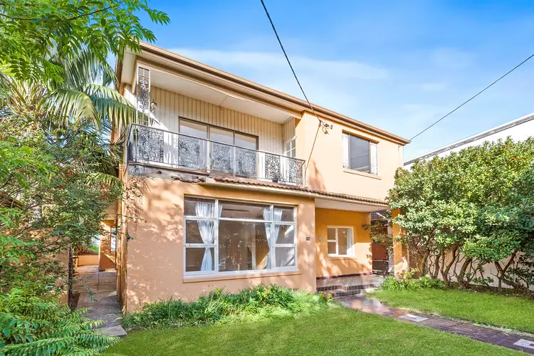 671 Old South Head Road, Vaucluse NSW 2030