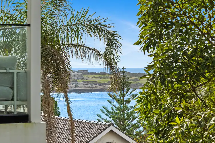 Fifth view of Homely apartment listing, 2/201 Beach Street, Coogee NSW 2034