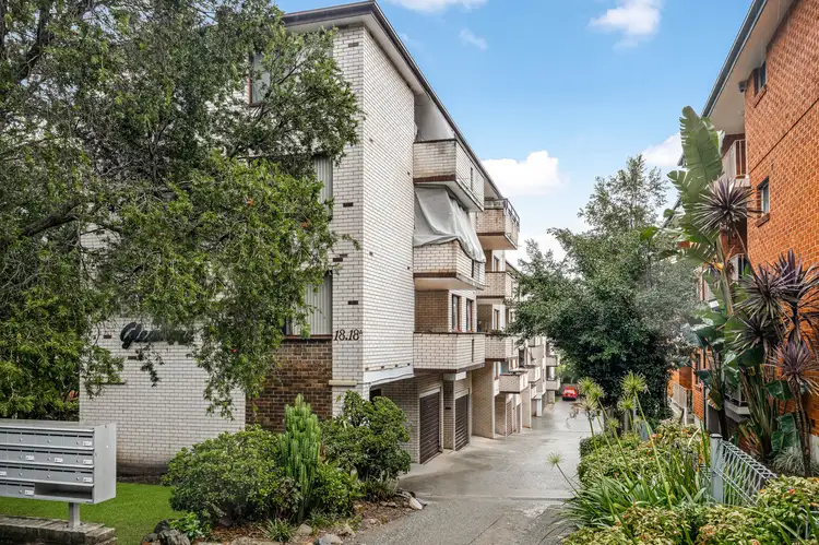Second view of Homely apartment listing, 1/18-18A Meadow Crescent, Meadowbank NSW 2114