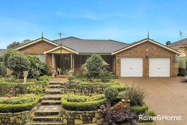 4 The Crest Cove, Valentine NSW 2280