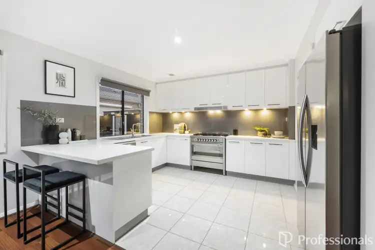 Sixth view of Homely house listing, 17 APPLEBY LOOP, Derrimut VIC 3026